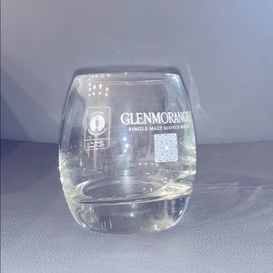 Glenmorangie scotch whiskey glass. Set of 2.